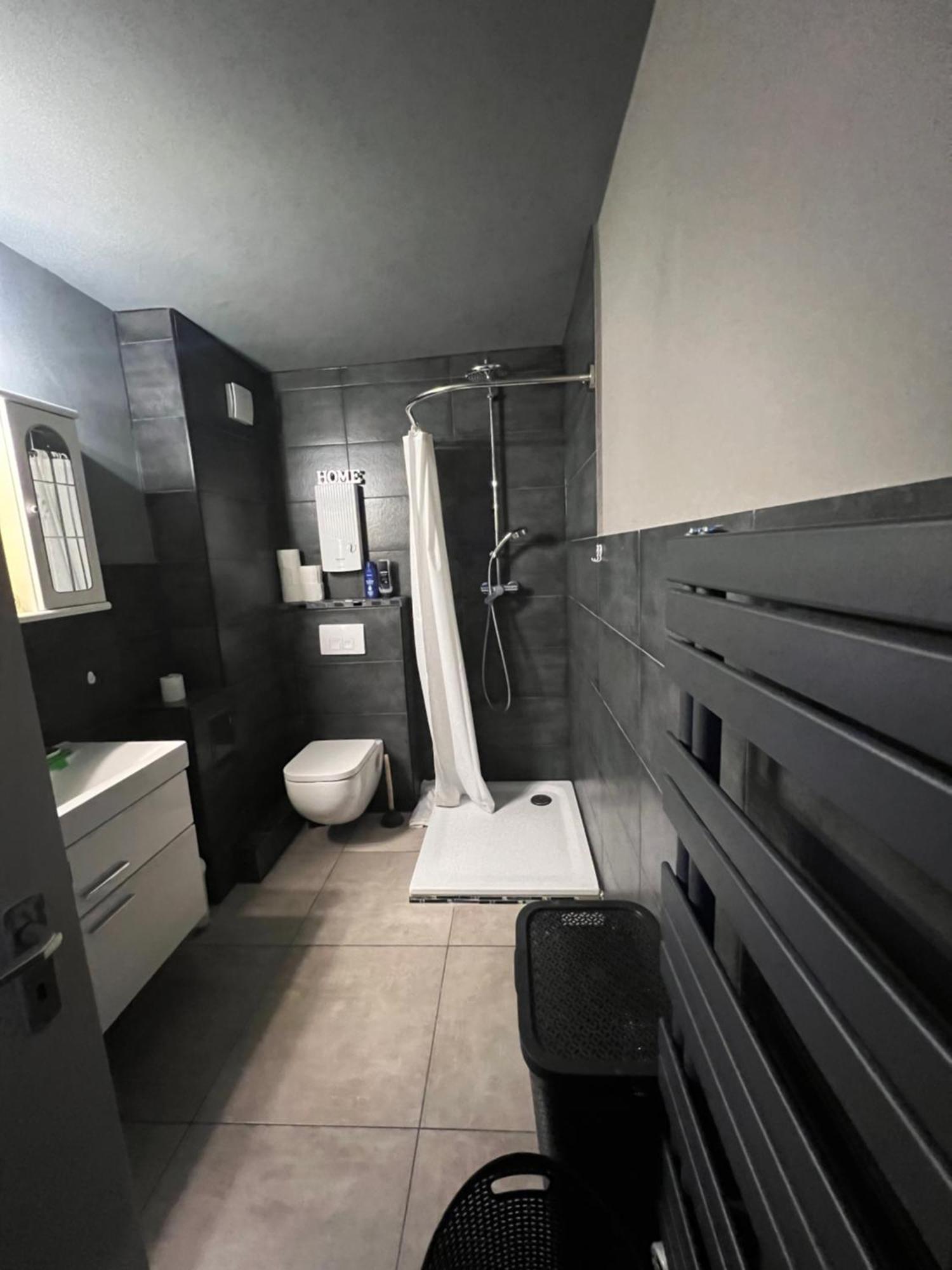 Appartement Apache Troisdorf Extérieur photo